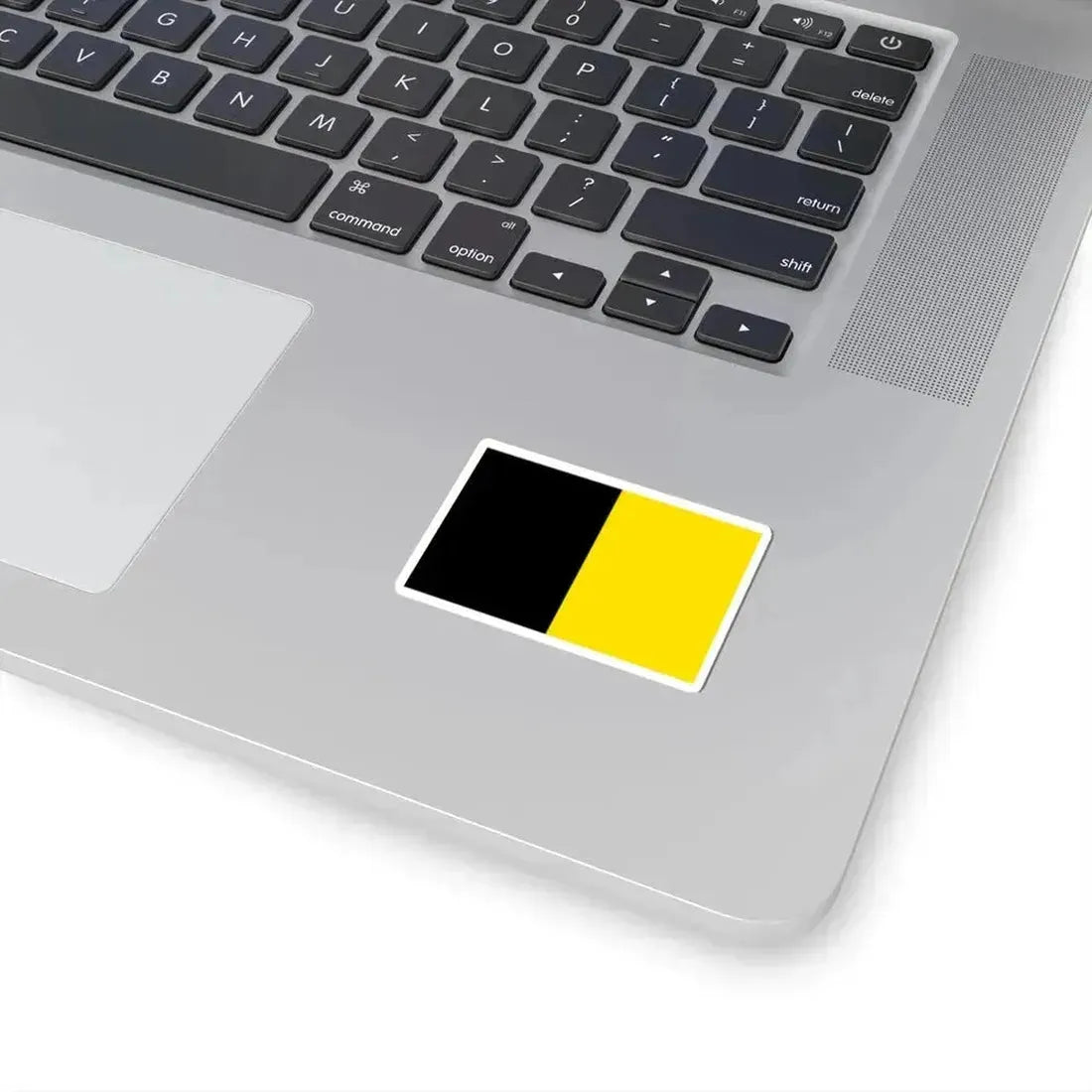 Flag of Sneek the second city of the province of Friesland Netherlands - STICKER Vinyl Kiss-Cut Decal - The Sticker Space