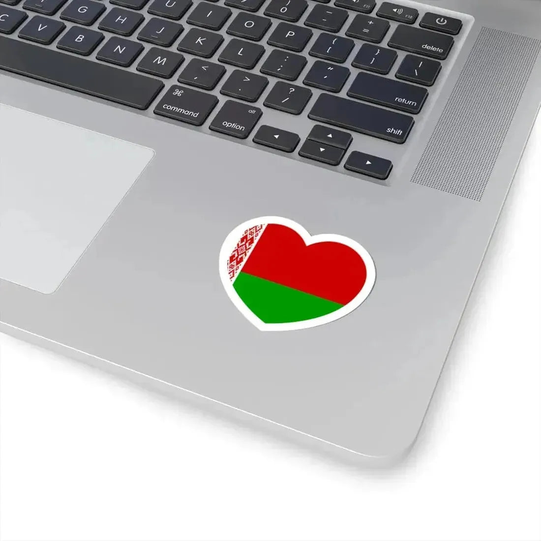 Heart Flag of Belarus 1995-2012 - STICKER Vinyl Kiss-Cut Decal - The Sticker Space
