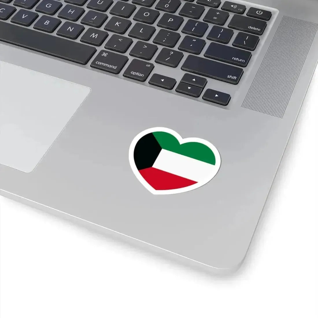 Heart Flag of Kuwait - STICKER Vinyl Kiss-Cut Decal - The Sticker Space