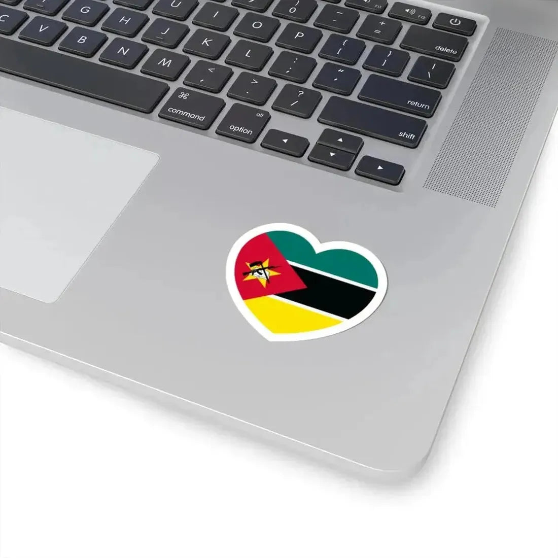 Heart Flag of Mozambique - STICKER Vinyl Kiss-Cut Decal - The Sticker Space