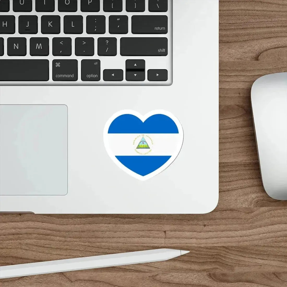 Heart Flag of Nicaragua - STICKER Vinyl Die-Cut Decal - The Sticker Space