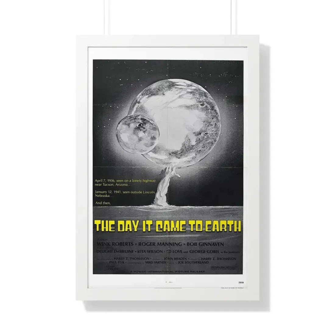 THE DAY IT CAME TO EARTH (2) 1977 - Framed Movie Poster 20" x 30" White - The Sticker Space