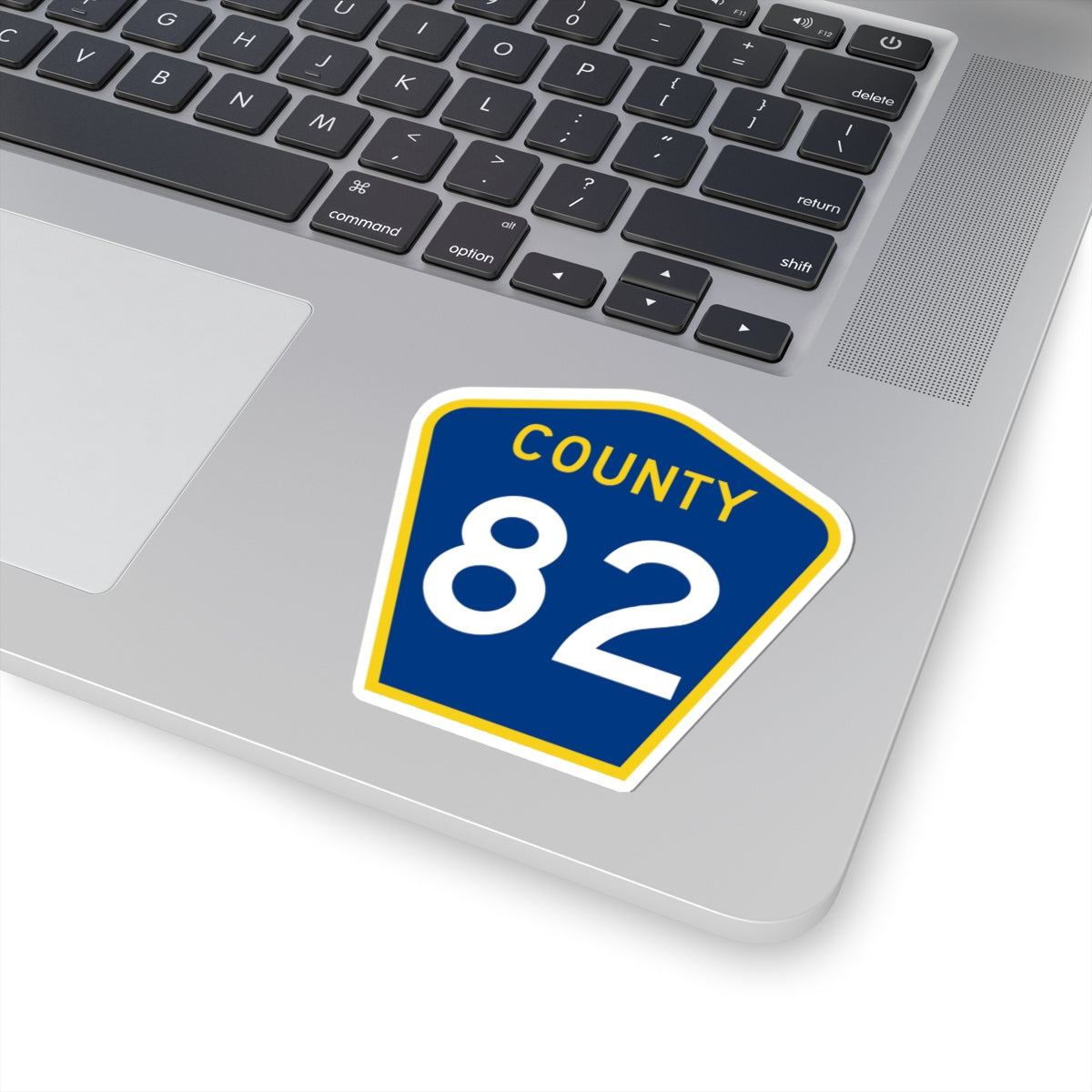 County 82 MN (Minnesota) (Road Sign) STICKER Vinyl Kiss-Cut Decal