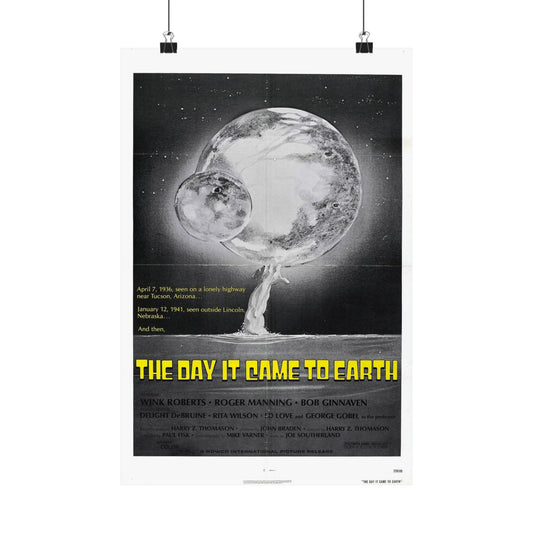 THE DAY IT CAME TO EARTH (2) 1977 - Paper Movie Poster-12″ x 18″-The Sticker Space