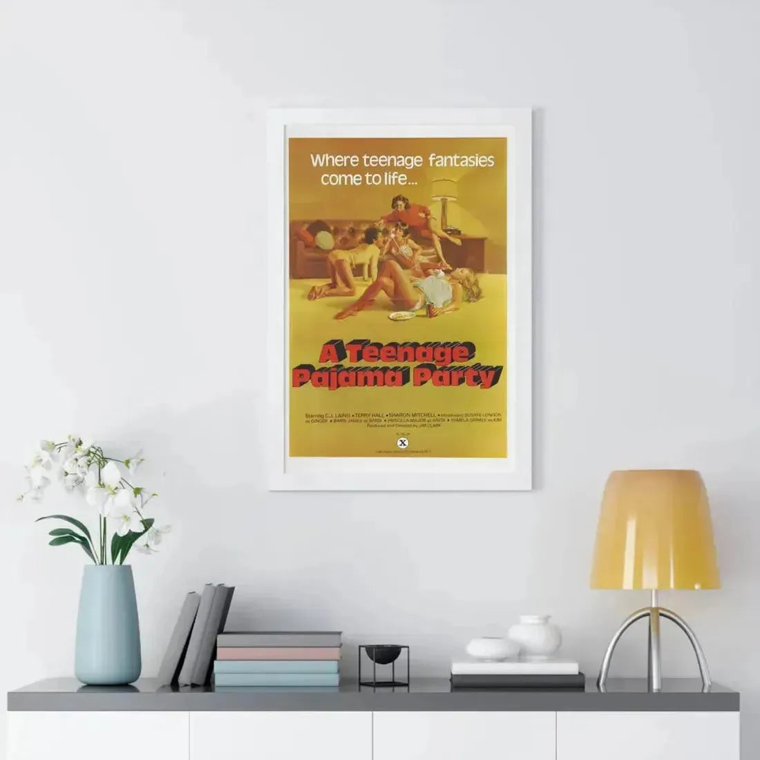 A TEENAGE PAJAMA PARTY 1977 - Framed Movie Poster - The Sticker Space