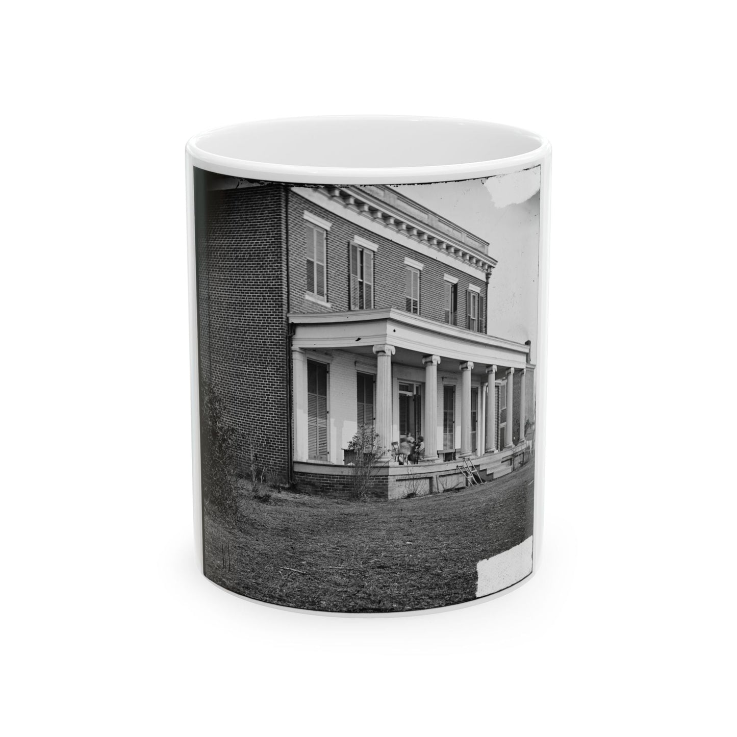 Aiken's Landing, Virginia (Vicinity). Aiken House On James River (U.S. Civil War) White Coffee Mug