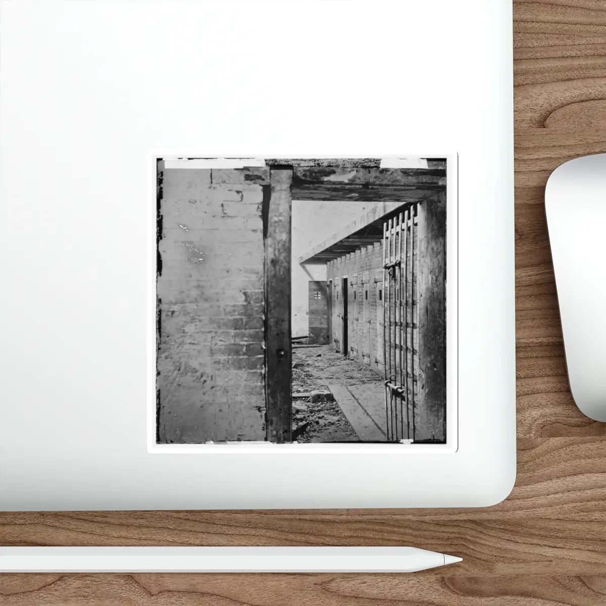 SKU:33114382624410032267 Sticker types:White Shape:Die-Cut Sizes:5" × 5"