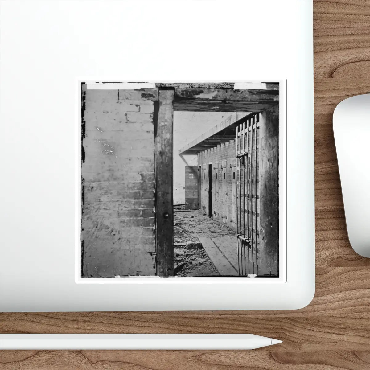 SKU:33218146615864192988 Sticker types:White Shape:Die-Cut Sizes:6" × 6"