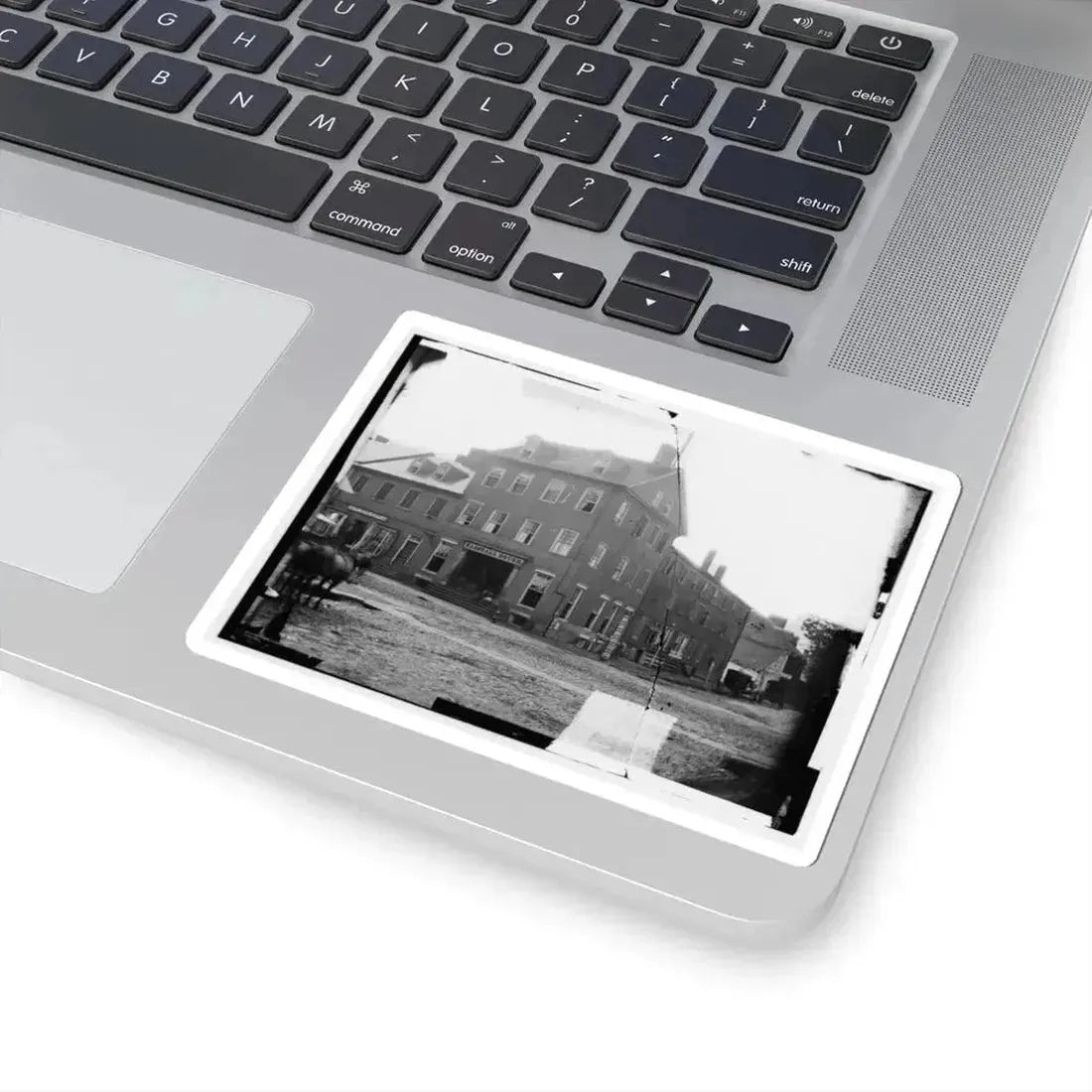 Alexandria, Virginia. The Marshall House (U.S. Civil War) STICKER Vinyl Kiss-Cut Decal - The Sticker Space