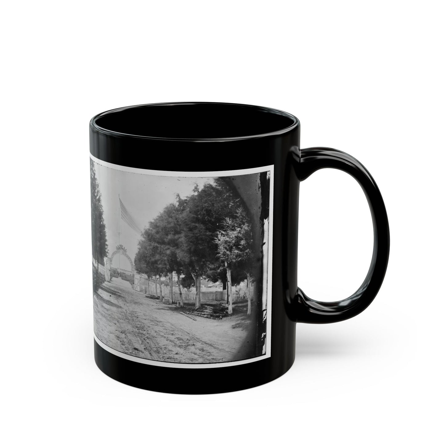 Alexandria, Virginia. Soldier's Cemetery. (U.S. Civil War) Black Coffee Mug