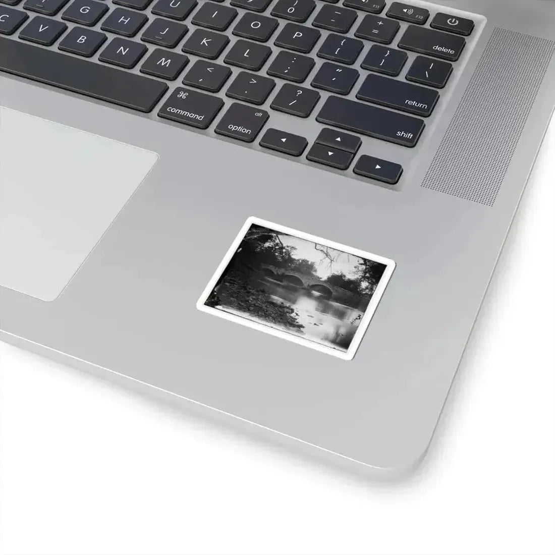 Antietam, Maryland. Burnside Bridge Across the Antietam. Southwest View (U.S. Civil War) STICKER Vinyl Kiss-Cut Decal - The Sticker Space