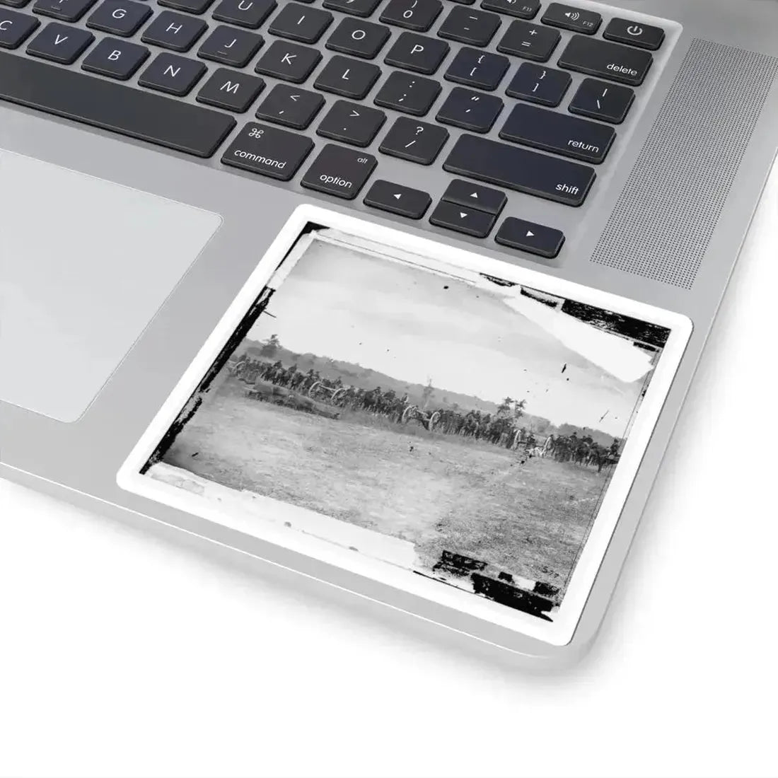 Antietam, Maryland. Captain J.M. Knap's Penn. Independent Battery  E  Light Artillery (U.S. Civil War) STICKER Vinyl Kiss-Cut Decal - The Sticker Space