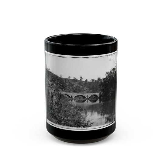 Antietam, Maryland. Antietam Bridge, Looking Down Stream (U.S. Civil War) Black Coffee Mug