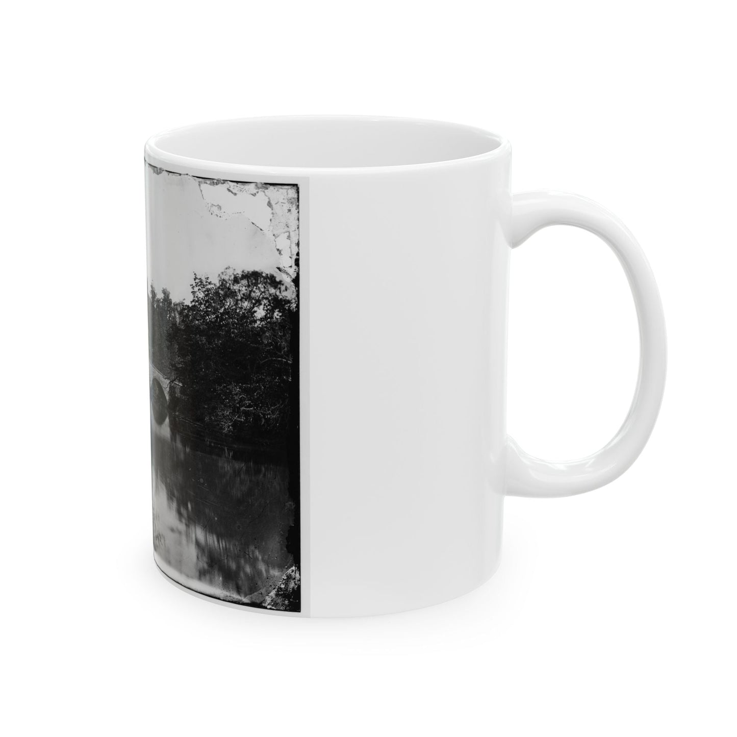 Antietam, Maryland. Antietam Bridge, Looking Down Stream (U.S. Civil War) White Coffee Mug