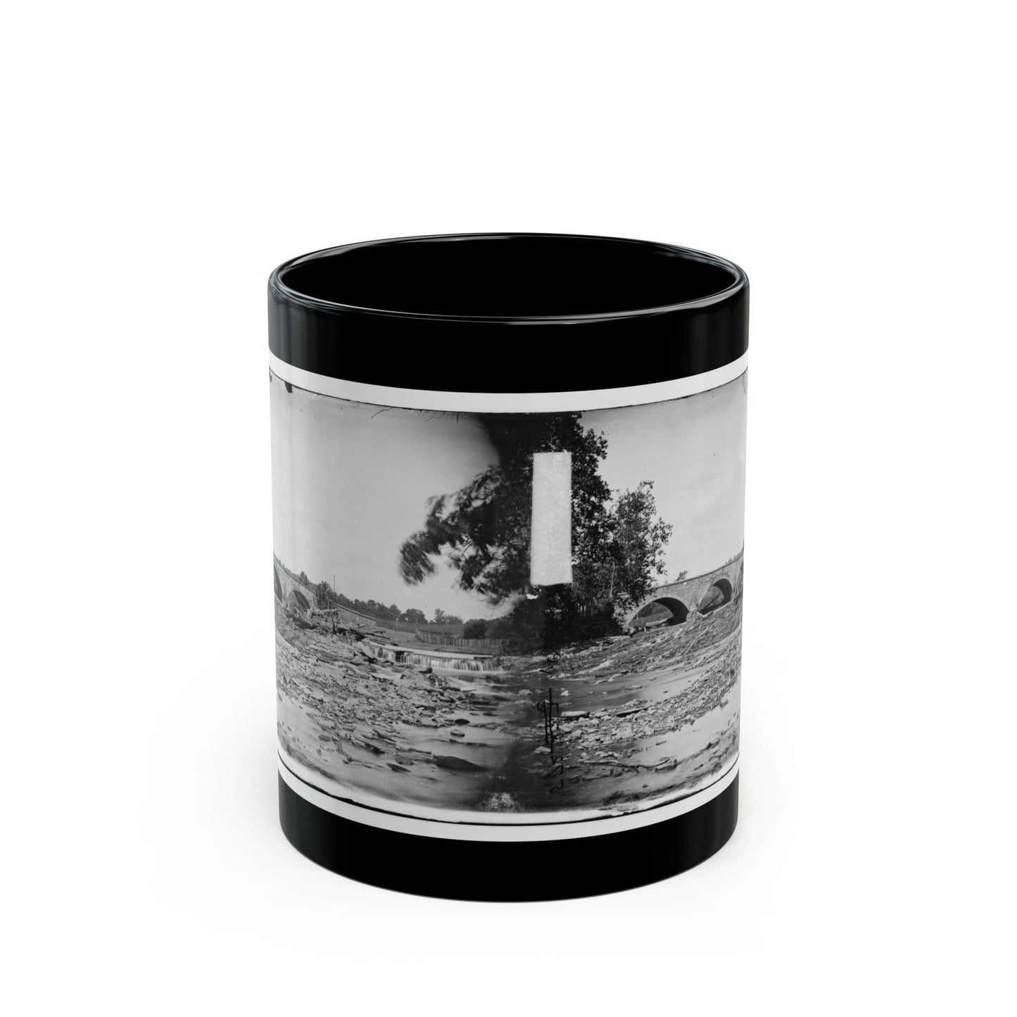 Antietam, Maryland. Antietam Bridge On Sharpsburg And Boonsboro Turnpike(2) (U.S. Civil War) Black Coffee Mug-11oz-The Sticker Space