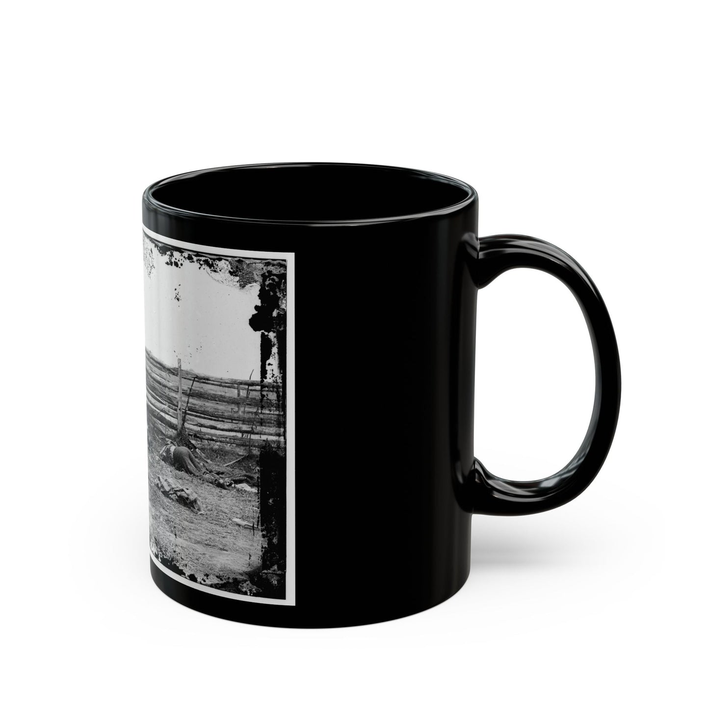 Antietam, Maryland. Bodies Of Confederate Soldiers By Fence On Hagerstown Pike (U.S. Civil War) Black Coffee Mug