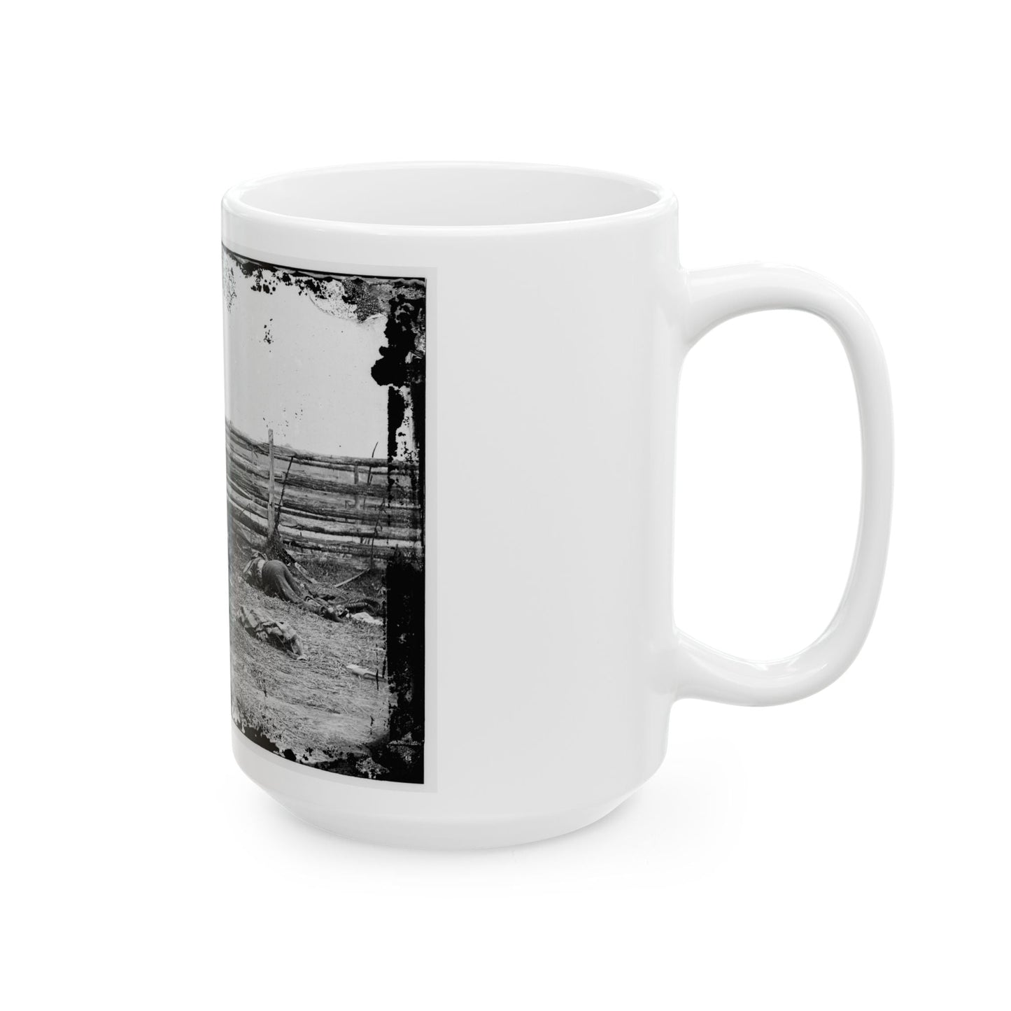 Antietam, Maryland. Bodies Of Confederate Soldiers By Fence On Hagerstown Pike (U.S. Civil War) White Coffee Mug