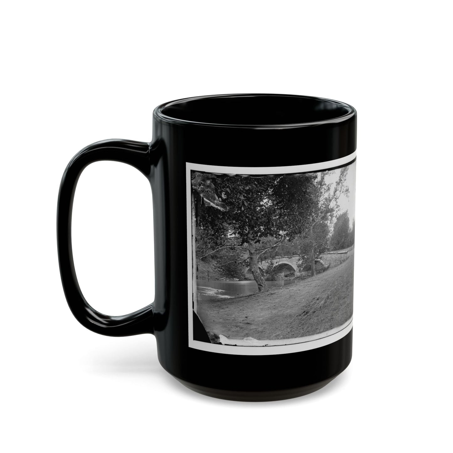 Antietam, Maryland. Burnside Bridge Across The Antietam (U.S. Civil War) Black Coffee Mug