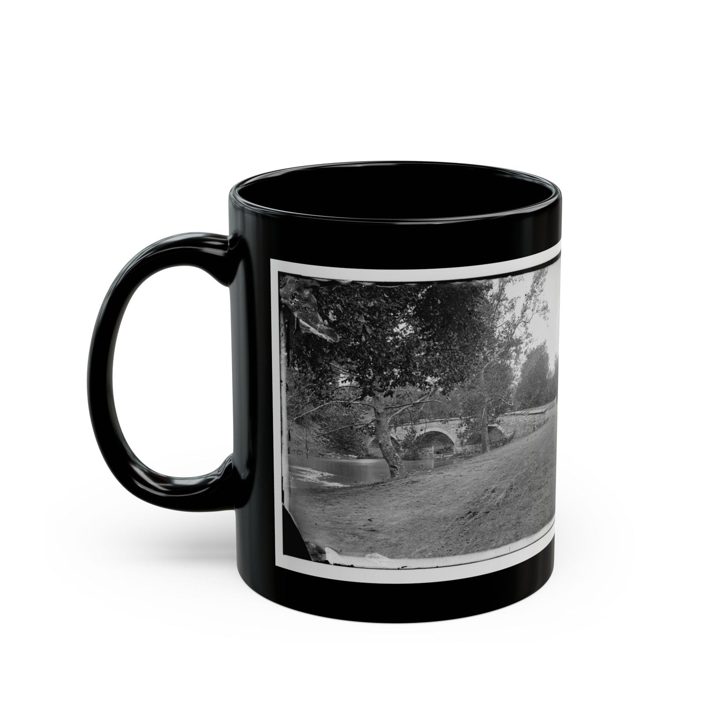 Antietam, Maryland. Burnside Bridge Across The Antietam (U.S. Civil War) Black Coffee Mug