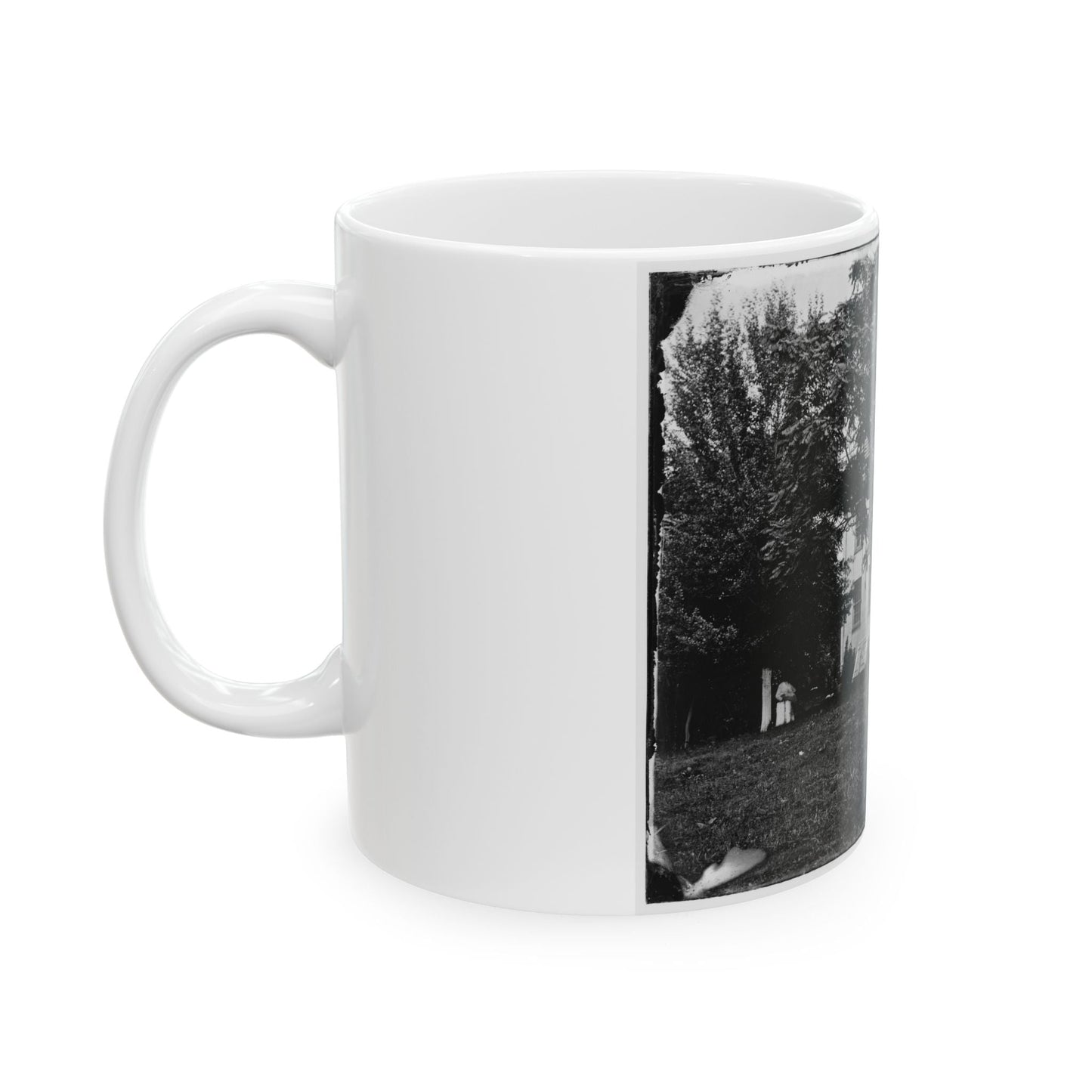 Antietam, Maryland. Miller House (U.S. Civil War) White Coffee Mug