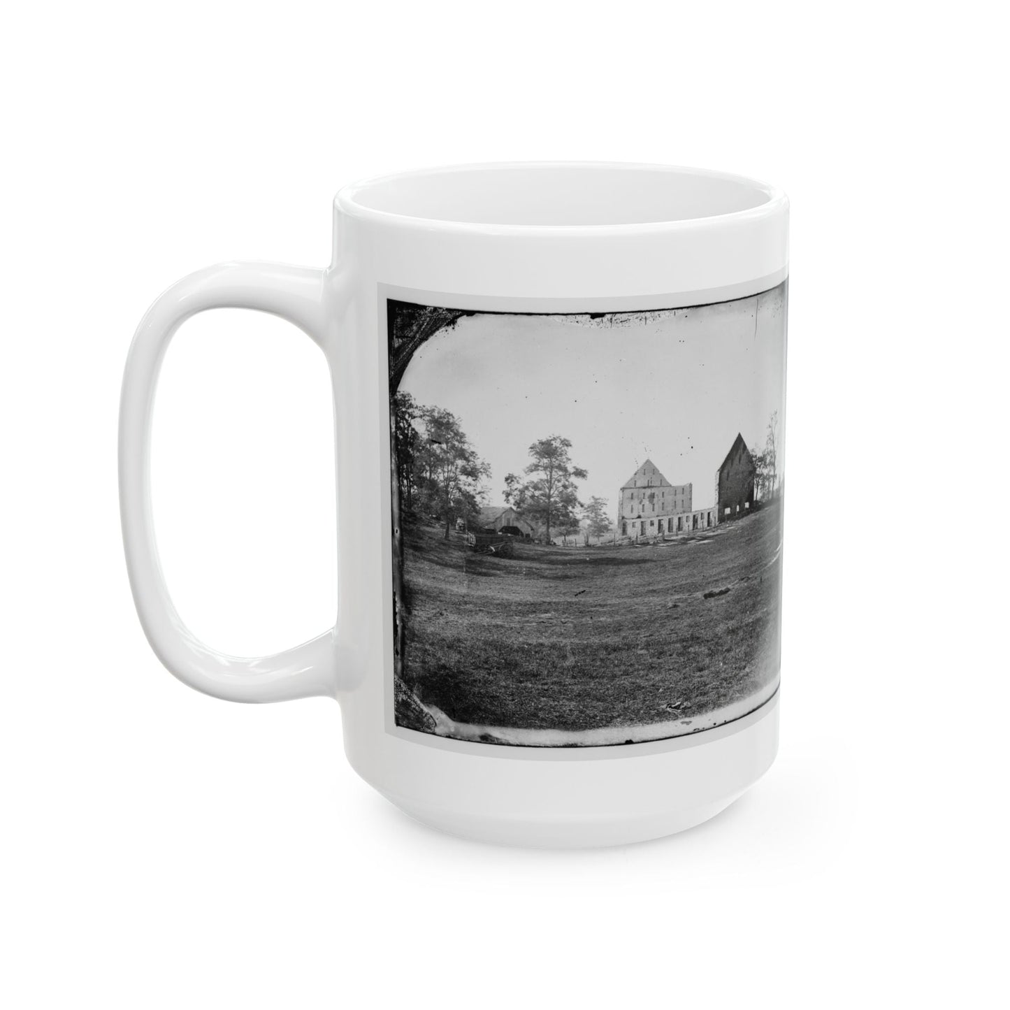 Antietam, Maryland. Real's Barn, Burned By The Bursting Of A Federal Shell At The Battle Of Antietam (U.S. Civil War) White Coffee Mug