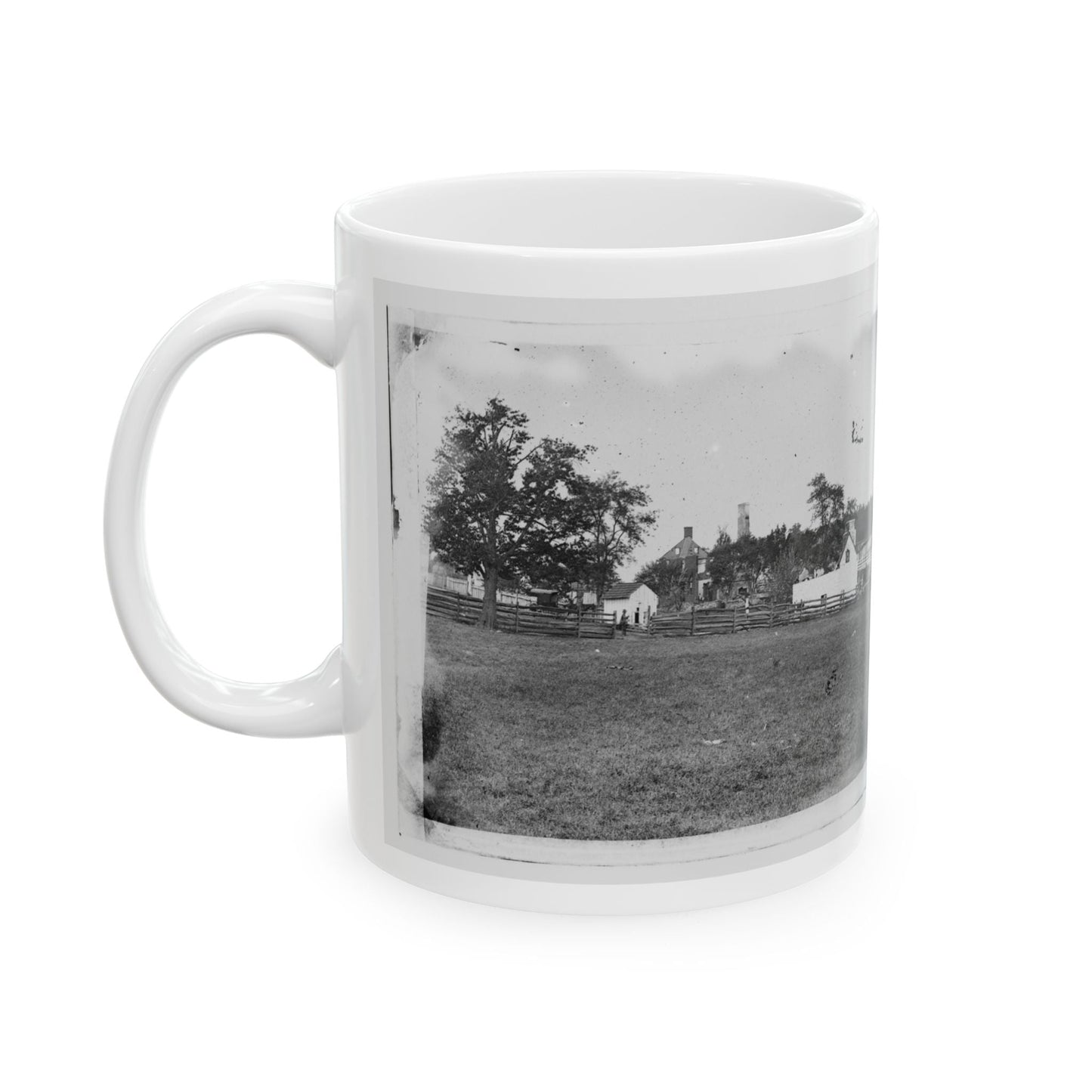 Antietam, Maryland. Ruins Of Mumma's House On The Battlefield (U.S. Civil War) White Coffee Mug-The Sticker Space