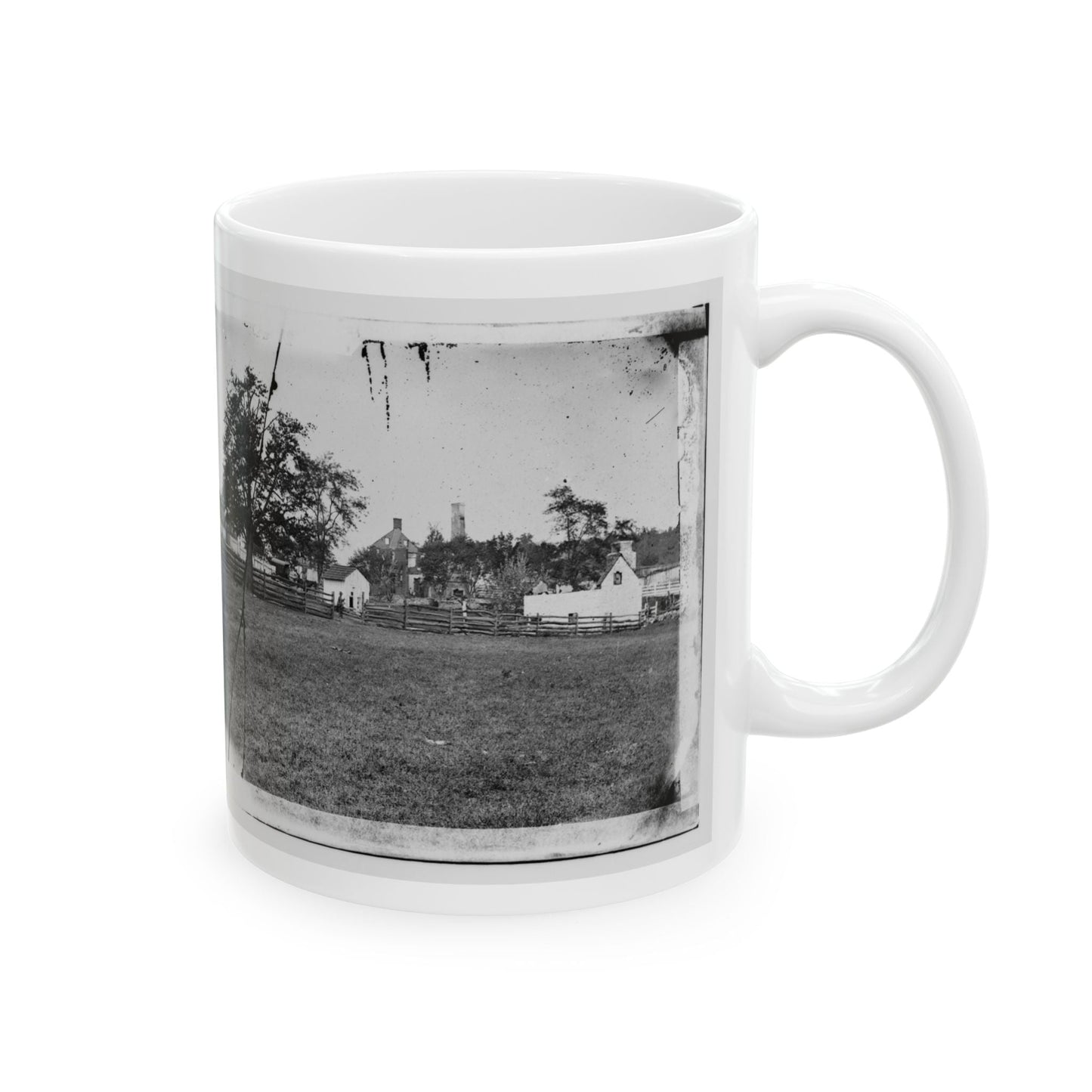 Antietam, Maryland. Ruins Of Mumma's House On The Battlefield (U.S. Civil War) White Coffee Mug-The Sticker Space