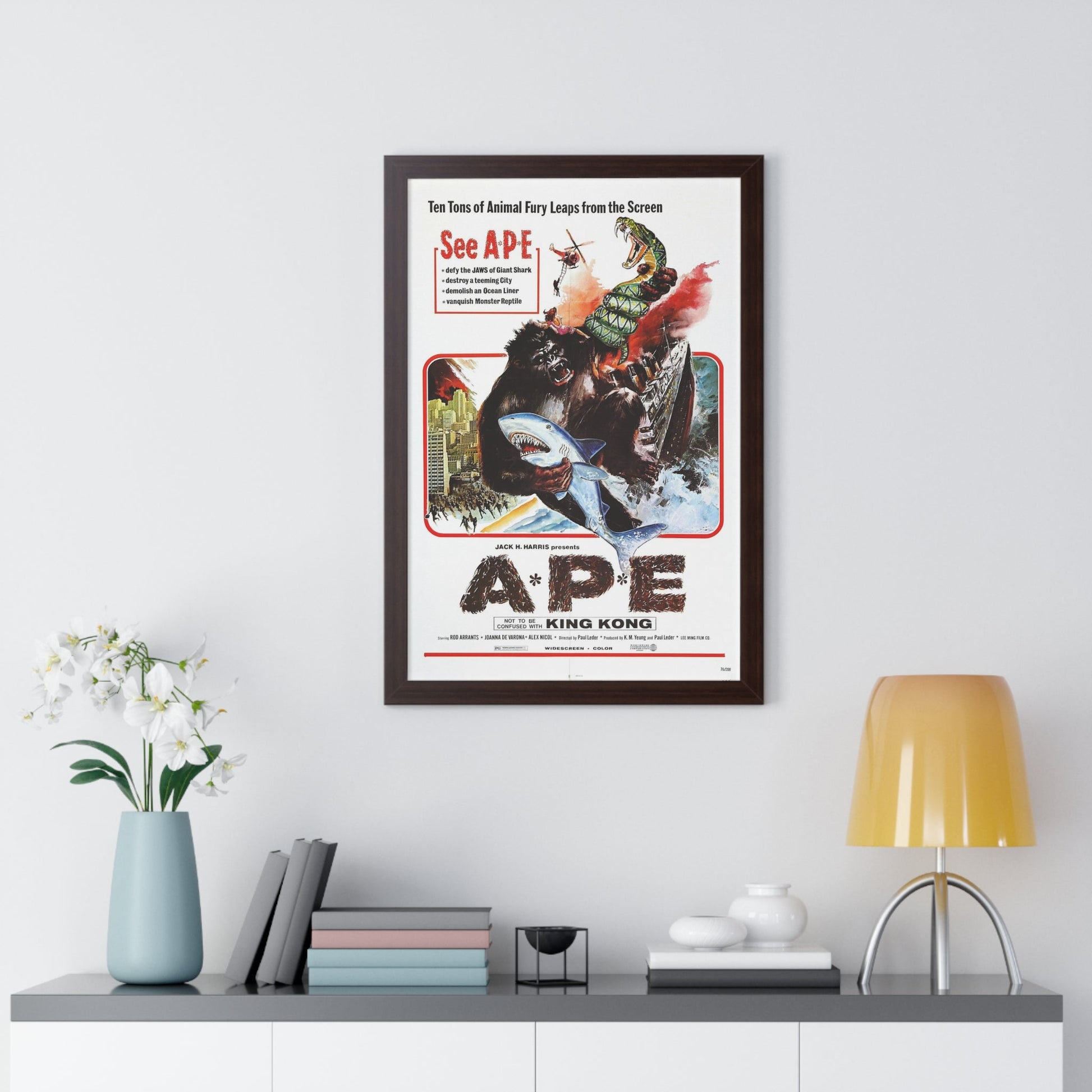 APE (KINGKONG, A-P-E) 1976 - Framed Movie Poster-The Sticker Space