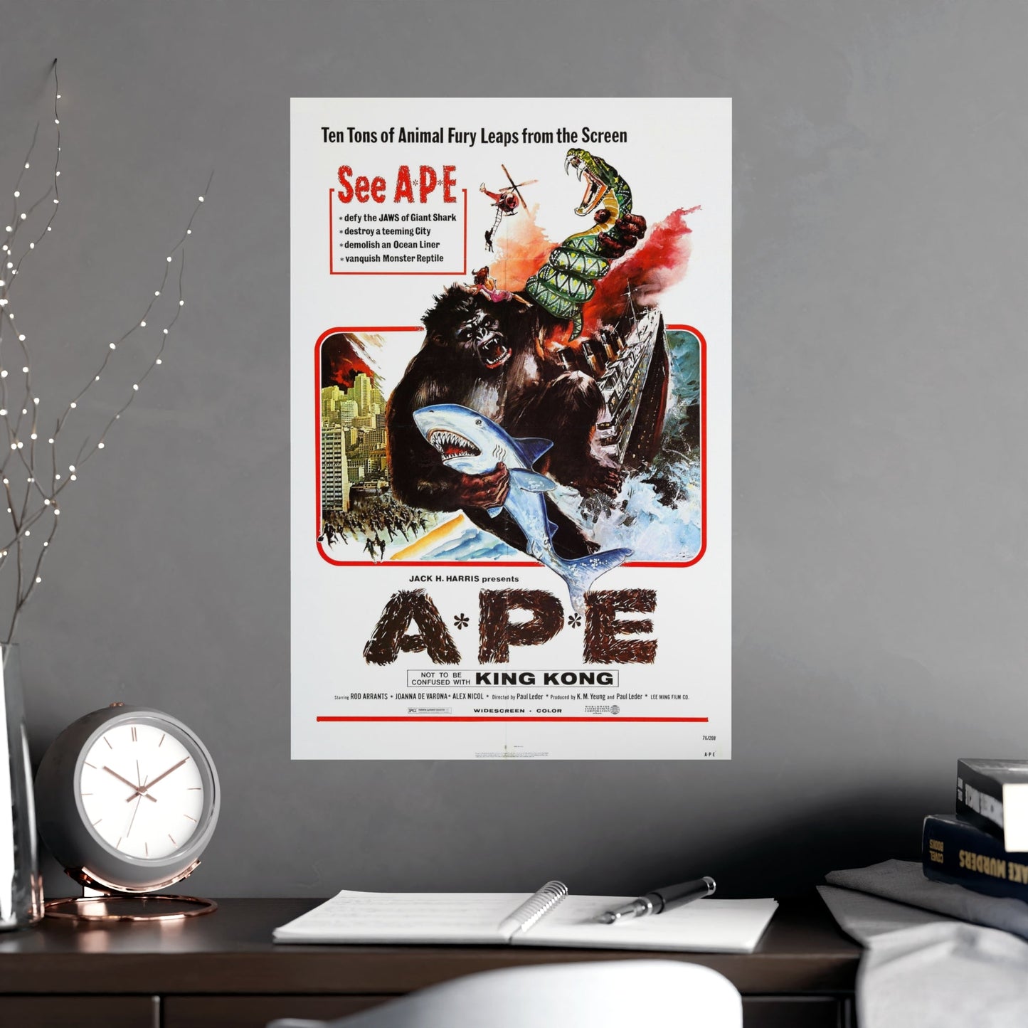 APE (KINGKONG, A-P-E) 1976 - Paper Movie Poster-The Sticker Space