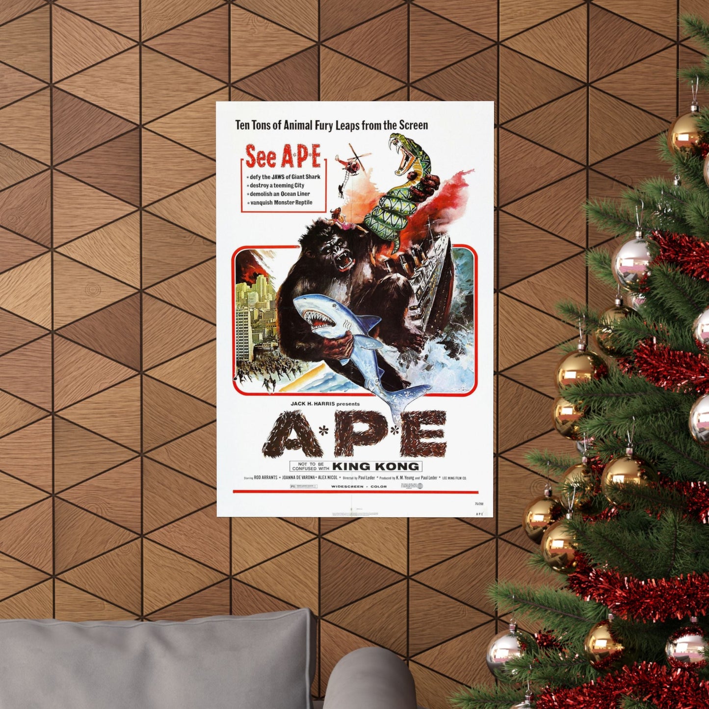 APE (KINGKONG, A-P-E) 1976 - Paper Movie Poster-The Sticker Space