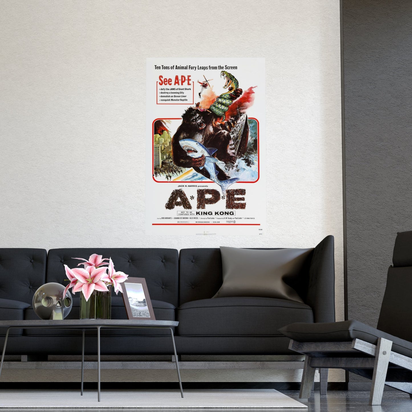 APE (KINGKONG, A-P-E) 1976 - Paper Movie Poster-The Sticker Space