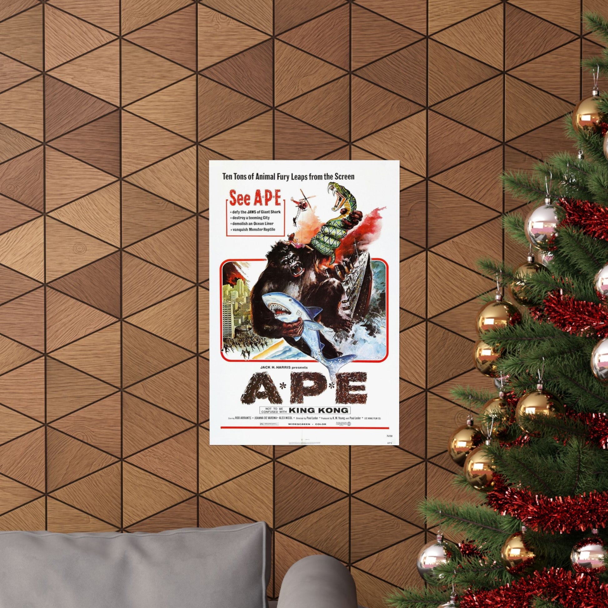 APE (KINGKONG, A-P-E) 1976 - Paper Movie Poster-The Sticker Space