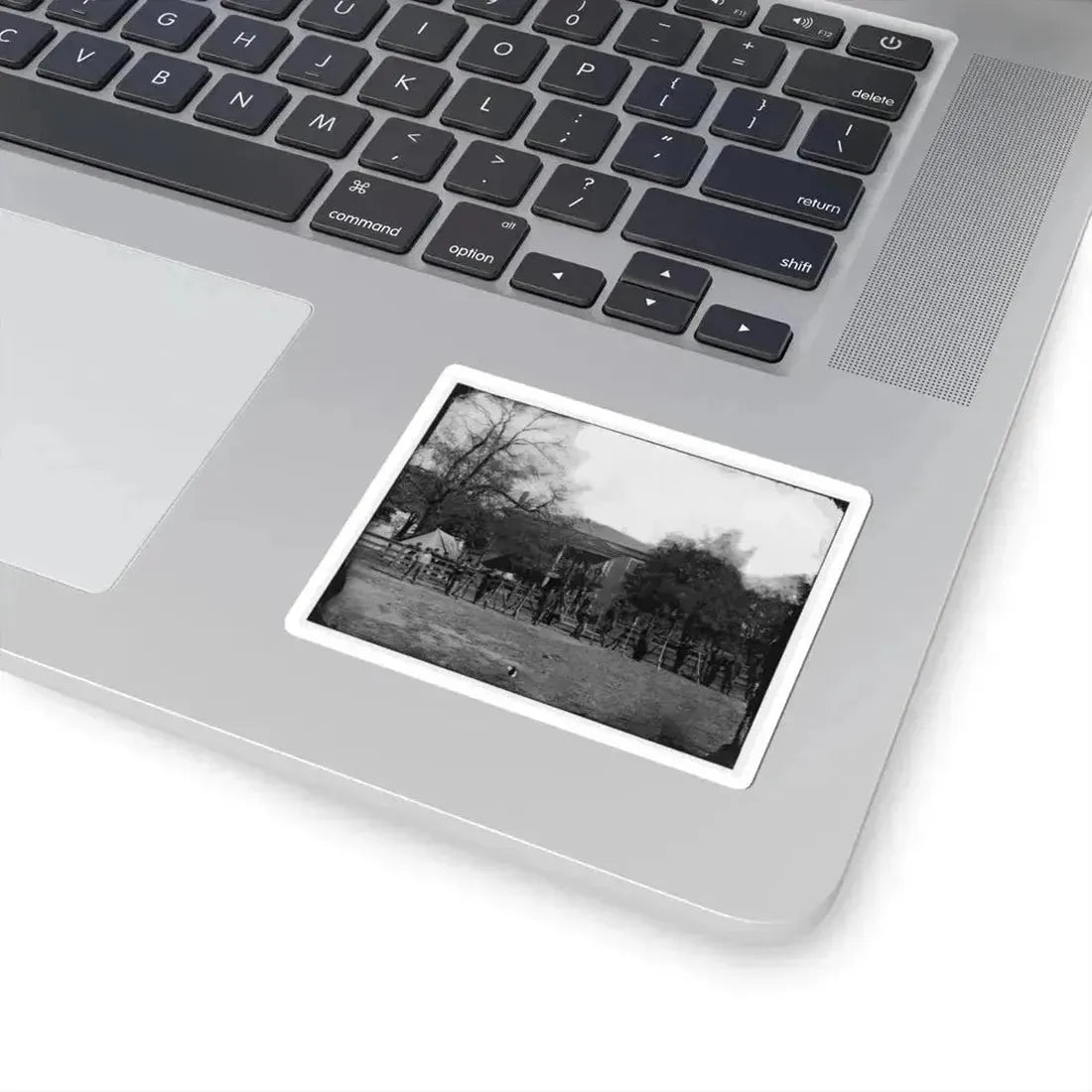 Appomattox Court House, Va. Federal Soldiers at the Courthouse (U.S. Civil War) STICKER Vinyl Kiss-Cut Decal - The Sticker Space