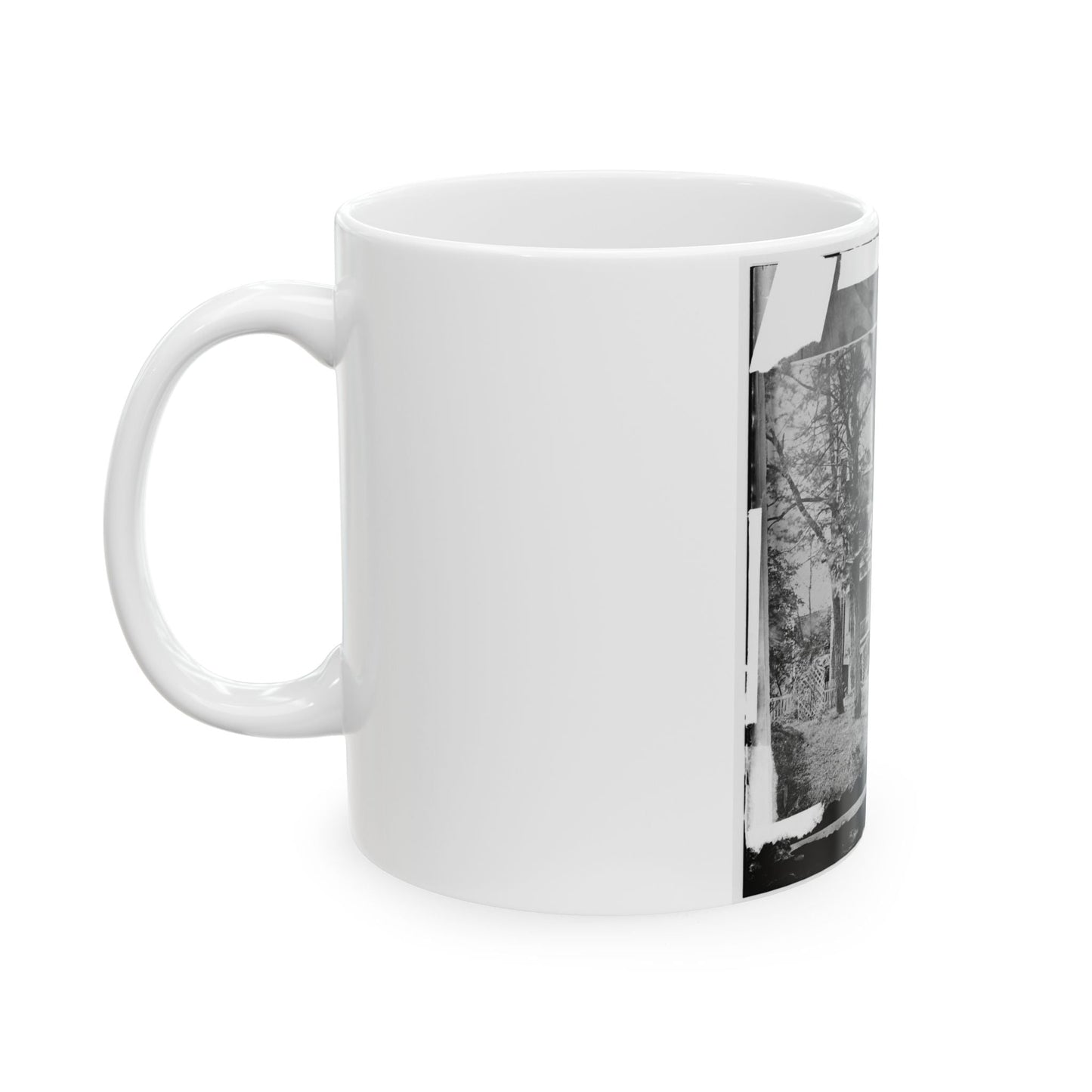 Appomattox Court House, Virginia. Mclean House 001 (U.S. Civil War) White Coffee Mug