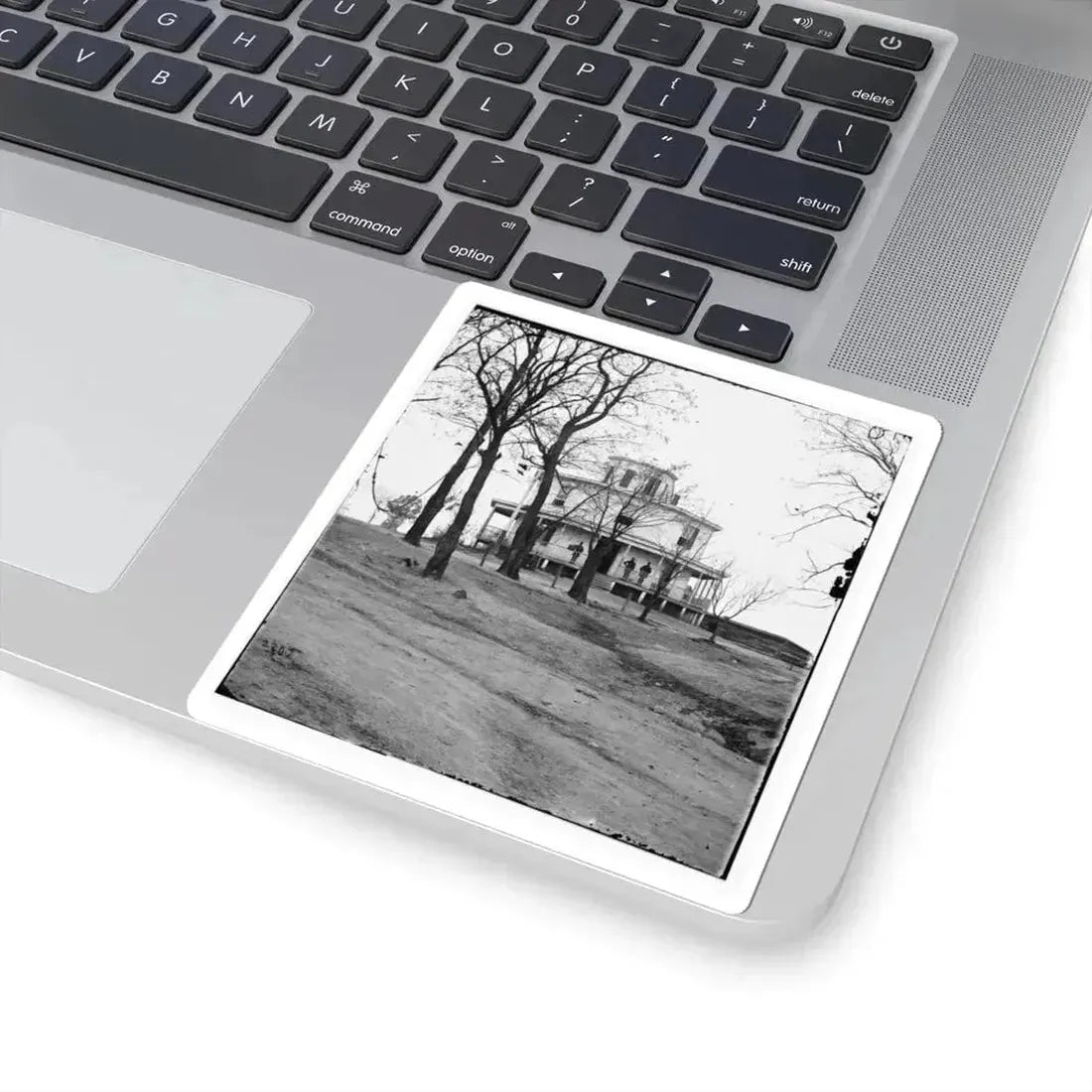 Arlington, Virginia. Headquarter's of Gen. Irwin Mcdowell Near Lee Mansion (U.S. Civil War) STICKER Vinyl Kiss-Cut Decal - The Sticker Space