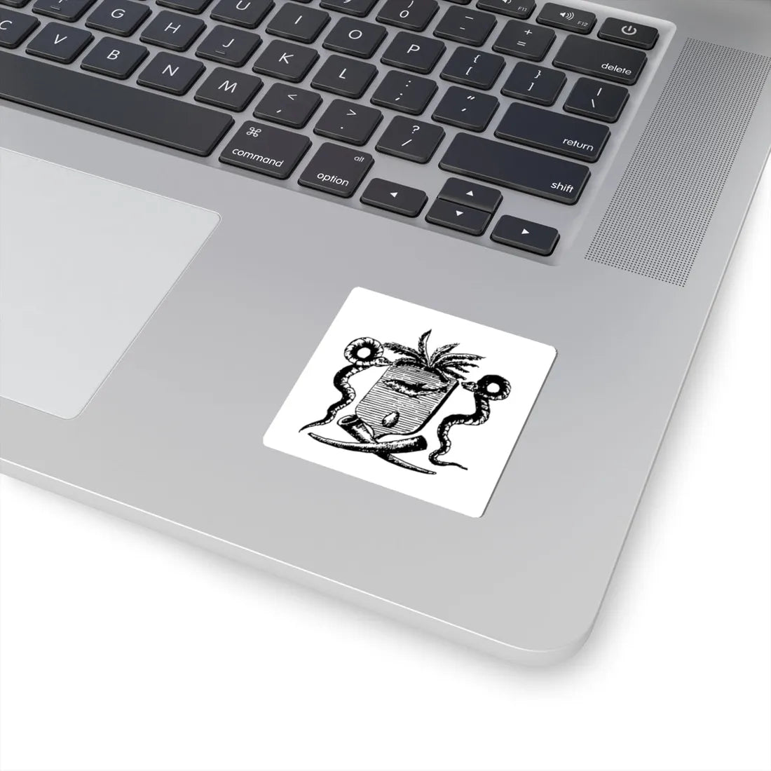 Armes de Behanzin (Benin) (Coat of Arms) STICKER Vinyl Kiss-Cut Decal - The Sticker Space