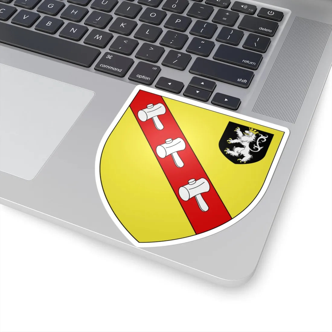 Armes de la famille van den Heetvelde (Belgium) (Coat of Arms) STICKER Vinyl Kiss-Cut Decal - The Sticker Space