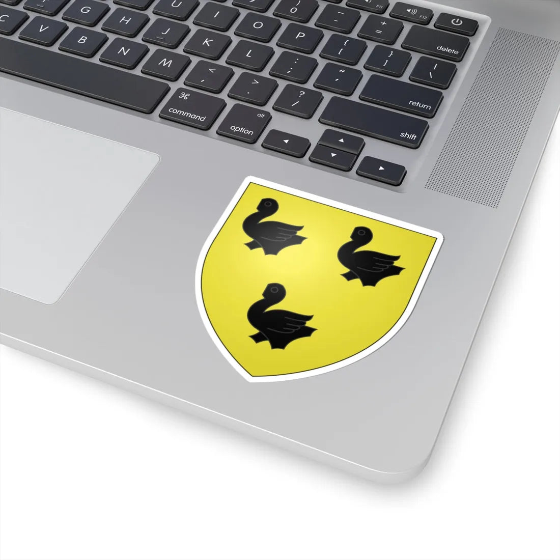 Armoiries de Cesse (Belgium) (Coat of Arms) STICKER Vinyl Kiss-Cut Decal - The Sticker Space