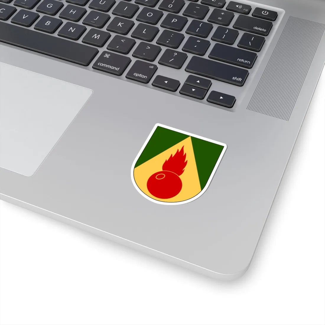 Artilleriregementet 913. kompaniet vapen (Sweden) (Coat of Arms) STICKER Vinyl Kiss-Cut Decal - The Sticker Space