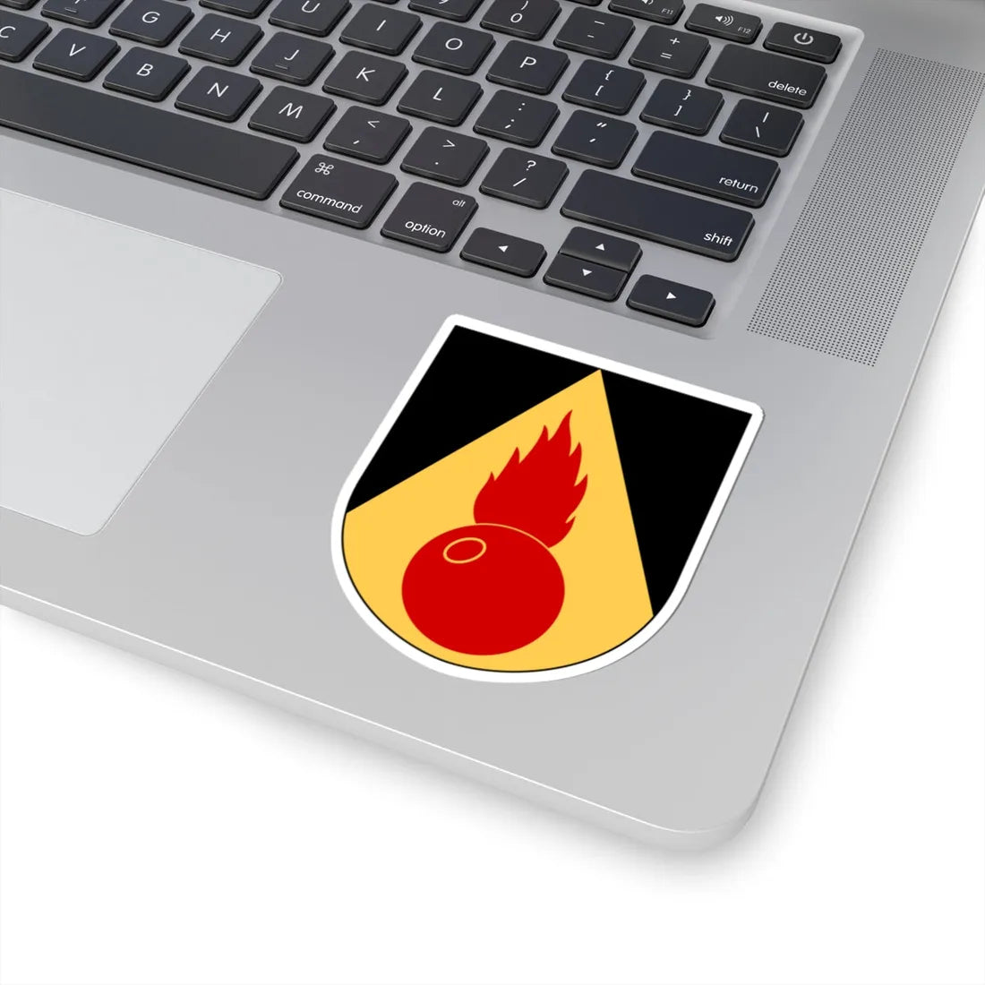 Artilleriregementet 914. kompaniet vapen (Sweden) (Coat of Arms) STICKER Vinyl Kiss-Cut Decal - The Sticker Space