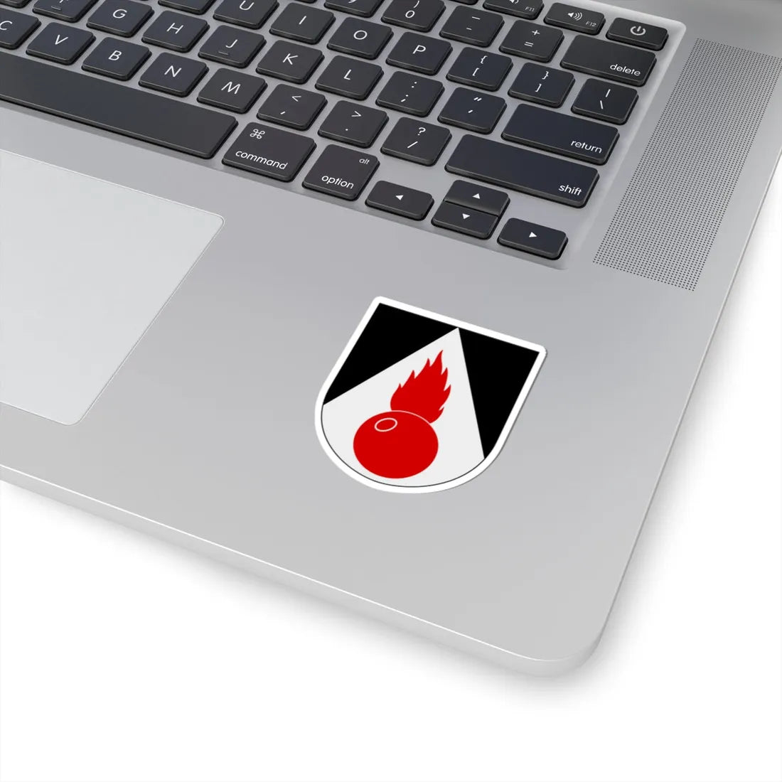 Artilleriregementet 924. kompaniet vapen (Sweden) (Coat of Arms) STICKER Vinyl Kiss-Cut Decal - The Sticker Space