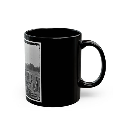 Atlanta, Ga. Federal Soldiers Relaxing By Guns Of Captured Fort (U.S. Civil War) Black Coffee Mug