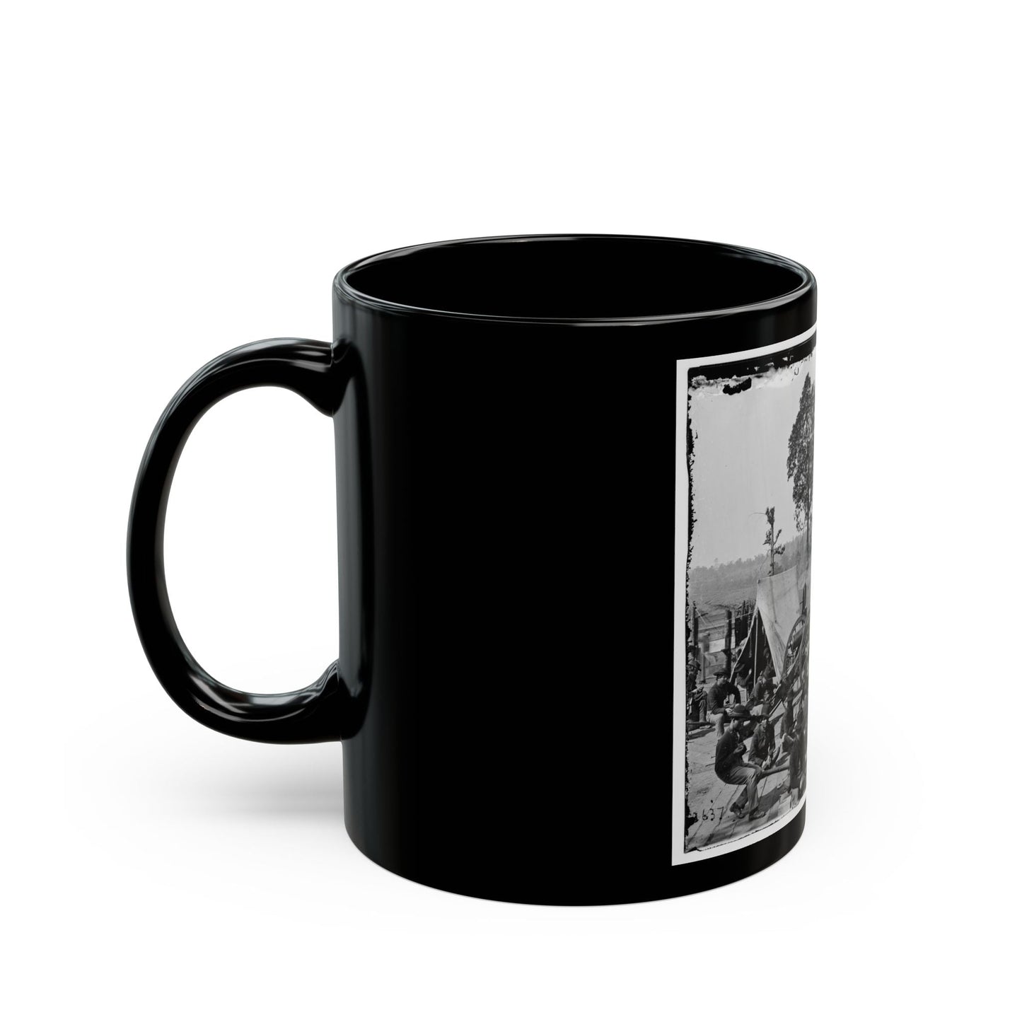 Atlanta, Ga. Federal Soldiers Relaxing By Guns Of Captured Fort (U.S. Civil War) Black Coffee Mug