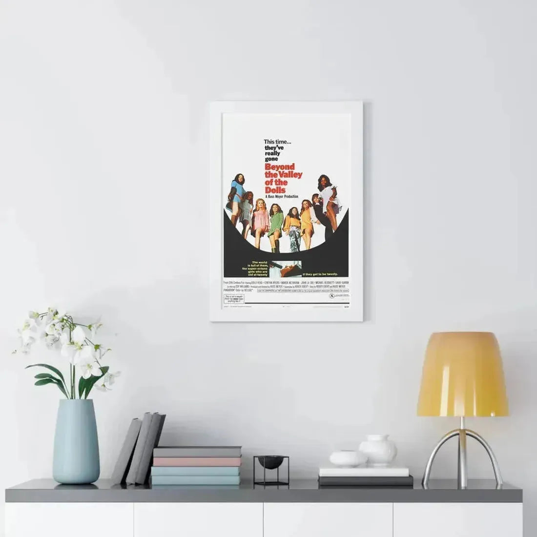 BEYOND THE VALLEY OF THE DOLLS 1970 - Framed Movie Poster - The Sticker Space