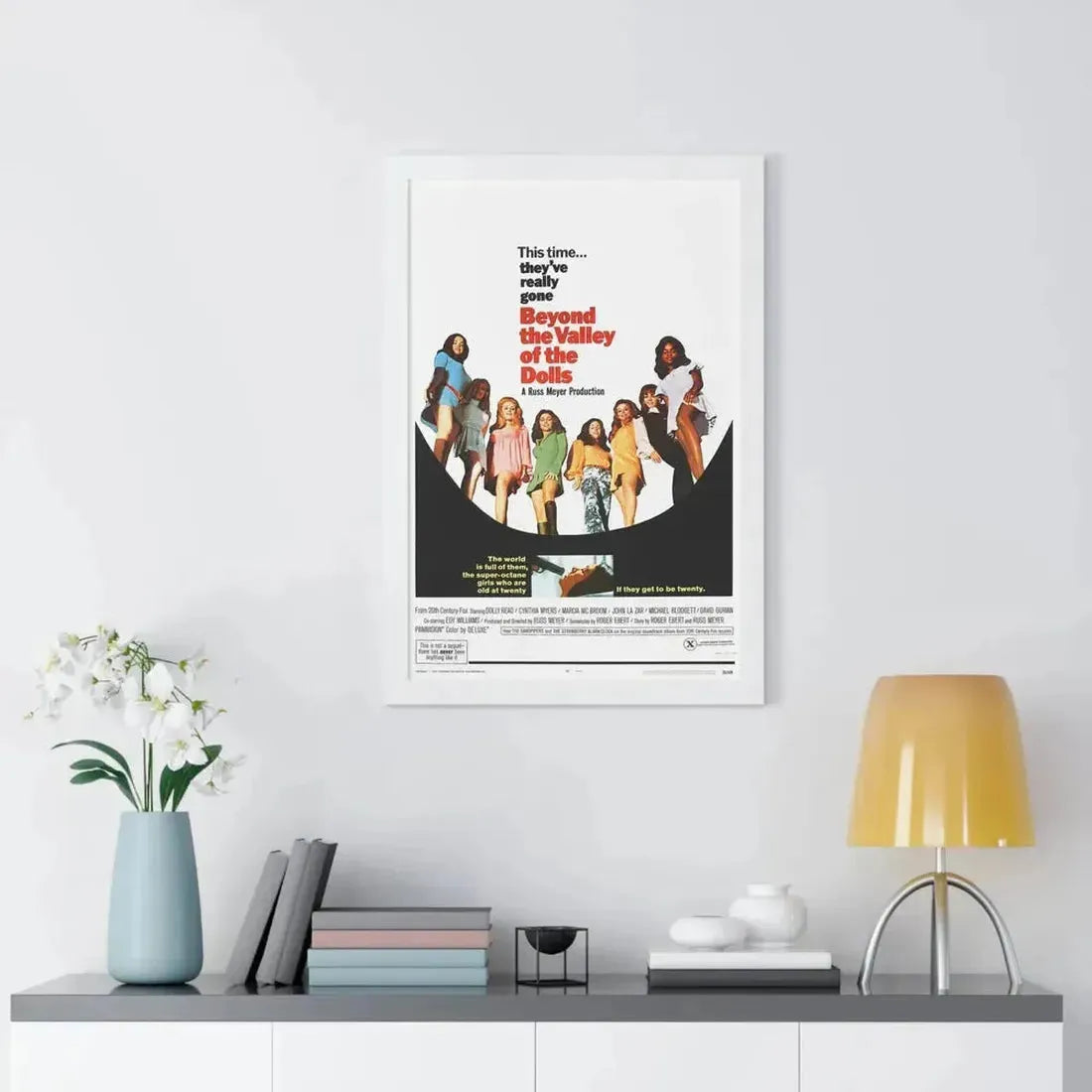 BEYOND THE VALLEY OF THE DOLLS 1970 - Framed Movie Poster - The Sticker Space