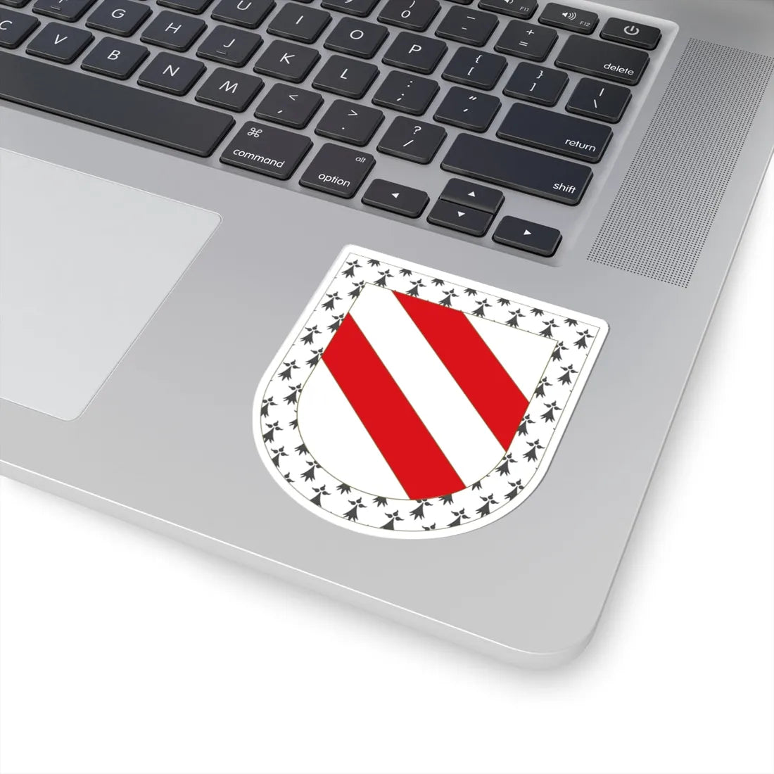 Blasón de la familia Saldaña (Spain) (Coat of Arms) STICKER Vinyl Kiss-Cut Decal - The Sticker Space