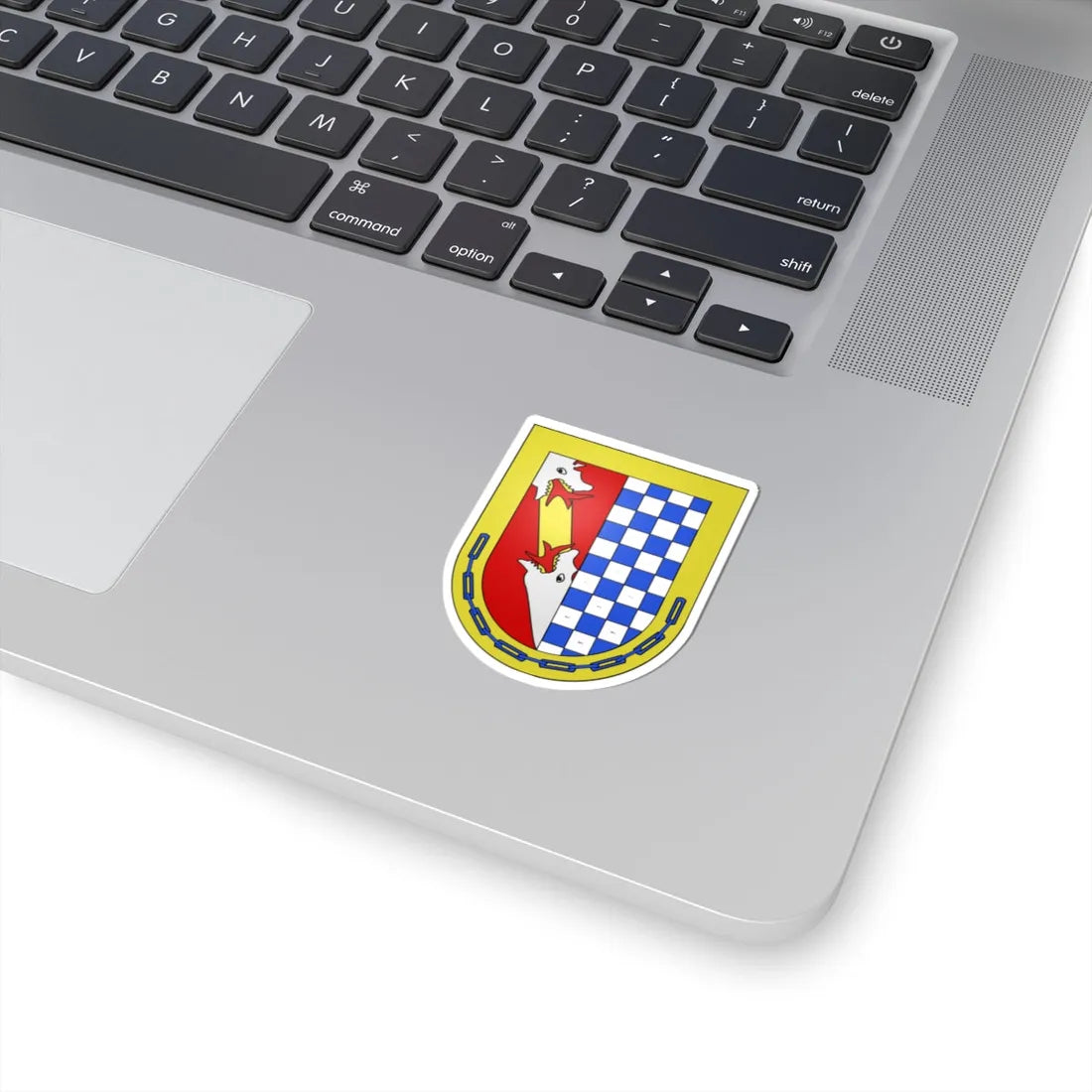 Blason Es famille Ada Basse-Navarre (Spain) (Coat of Arms) STICKER Vinyl Kiss-Cut Decal - The Sticker Space