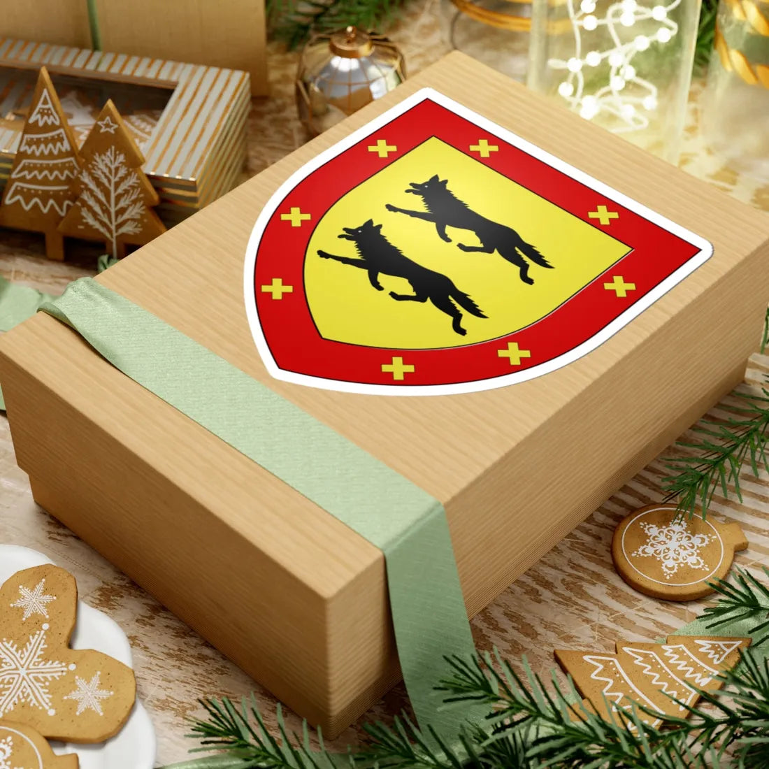 Blason Es famille Apat Basse-Navarre (Spain) (Coat of Arms) STICKER Vinyl Kiss-Cut Decal - The Sticker Space