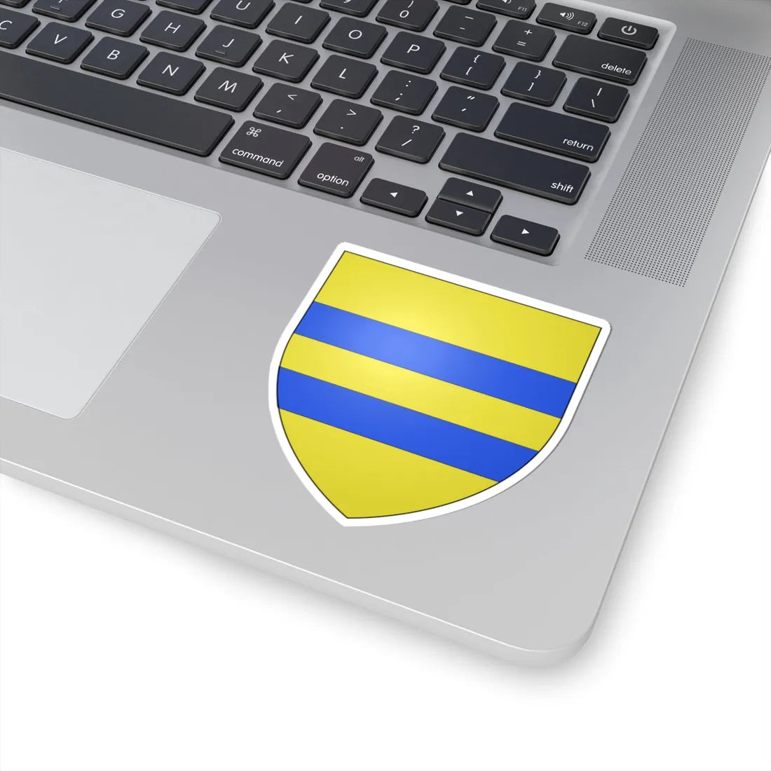 Blason Fr famille Alzu pays de Cize (Spain) (Coat of Arms) STICKER Vinyl Kiss-Cut Decal - The Sticker Space