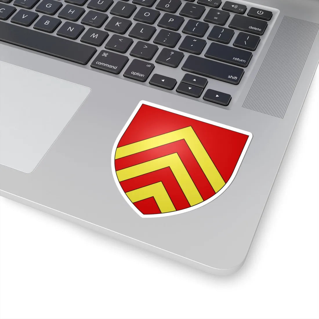 Blason Fr famille Alzu Soule (Spain) (Coat of Arms) STICKER Vinyl Kiss-Cut Decal - The Sticker Space